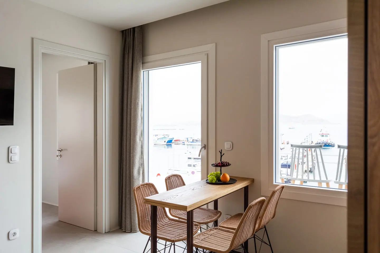 selene sea view14