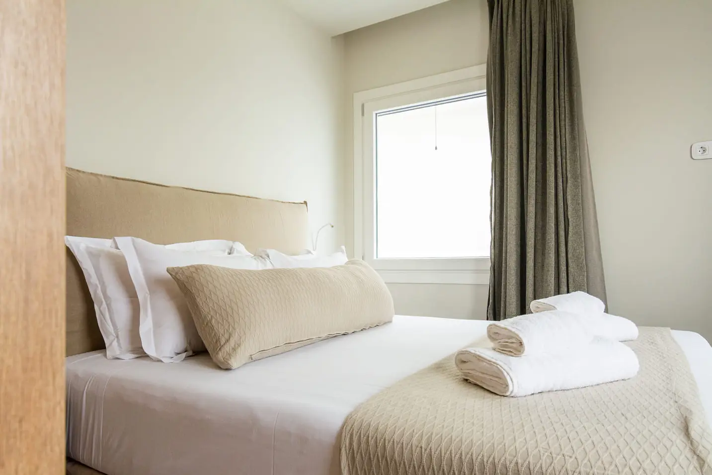 selene sea view23